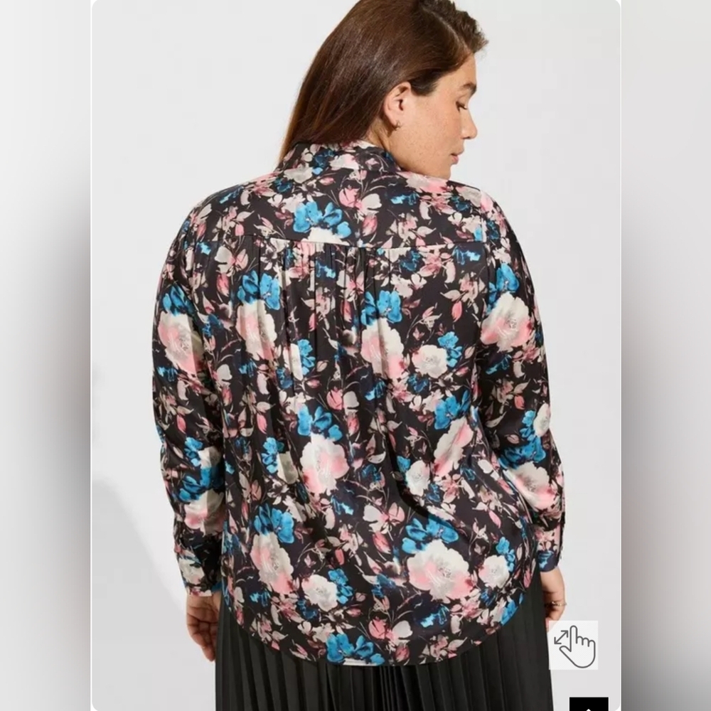 Torrid Black Floral Madison Satin Button-Up Long Sleeve Shirt 4X 26 - Picture 2 of 5